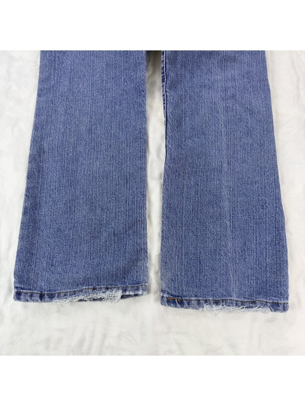 Levi's 505 Women's Jeans Size 6 M Distressed Straight Leg Y2K Faded Blue Denim - Picture 9 of 15